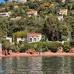 La Flemmardiere Dans Crique Paradisiaque 别墅 *
