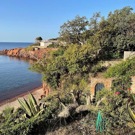 La Flemmardiere Dans Crique Paradisiaque * Saint-Raphaël