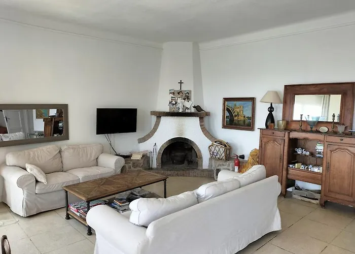 Maison Charmante, Pied Dans L'eau Βίλα